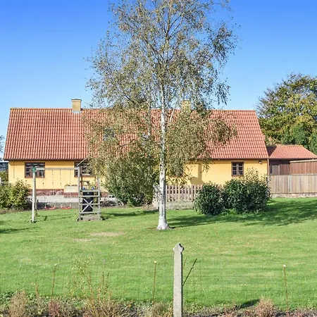 Holiday Statenevej With Fireplace And Shower Ferienhaus